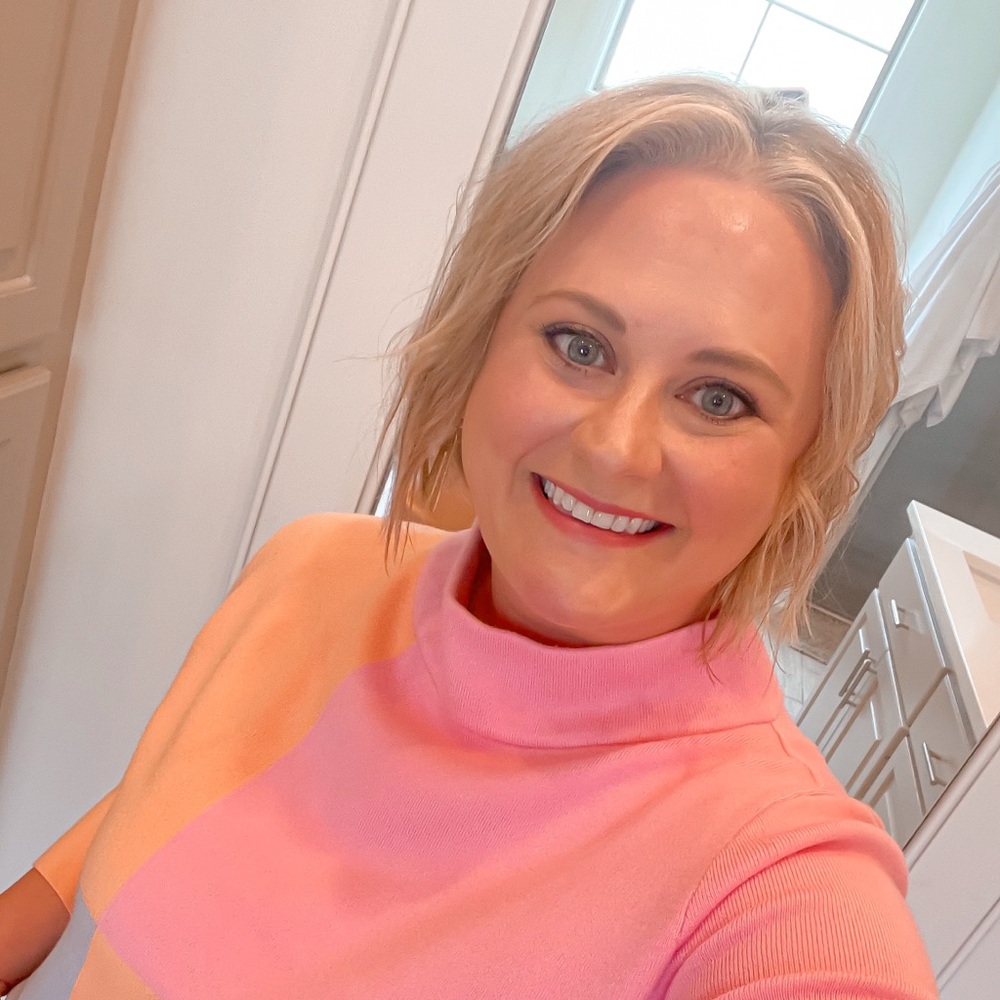 Meet your Posher, Nicole